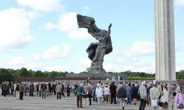 ���������� ����� ������ ����� �� ���� ��������� ���������� � ������