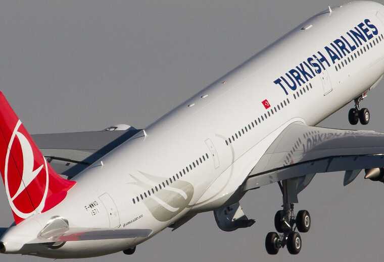 Turkish Airlines         :        ?