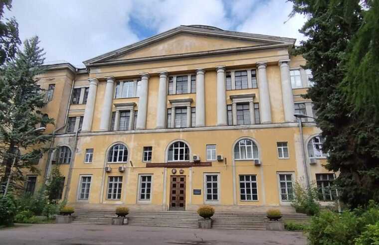 ���������� �������� ����� �������� ��������� �� �������