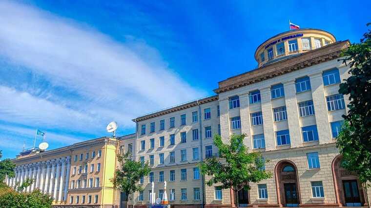 � ������-����������� �������� �������� ������������� � ��������� ������ �� 300 ��������� ������