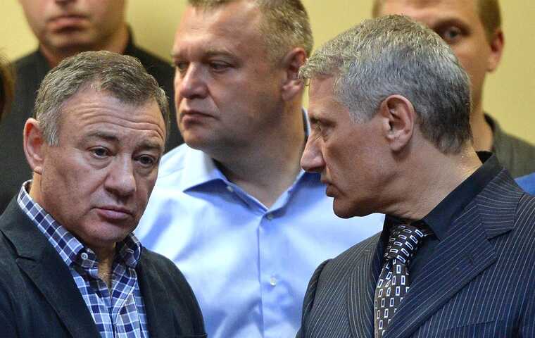 ������� ����������� ����� ������ �� ������ ����� ����������������� ��������