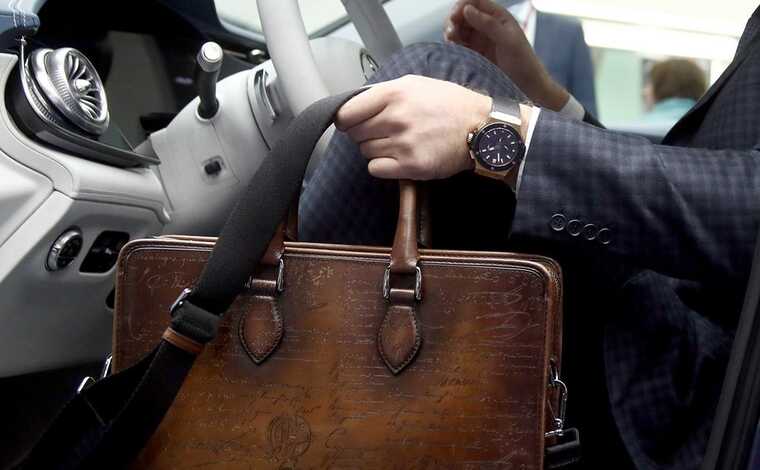 ������ ��������� ����� ���������� �����������