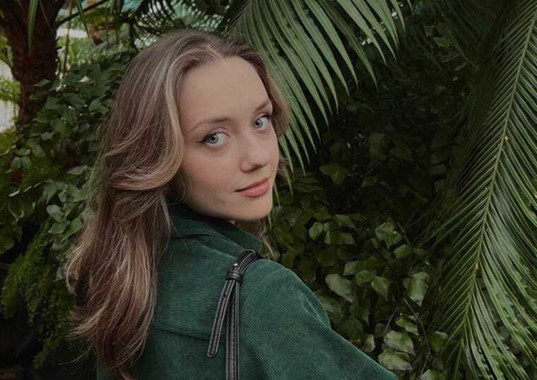 �������� BAZA ������� ��������� ���������� �� ���� � ������