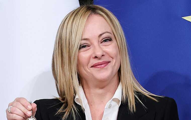 ������ ���������� ����� ������������ ��� ������� ����