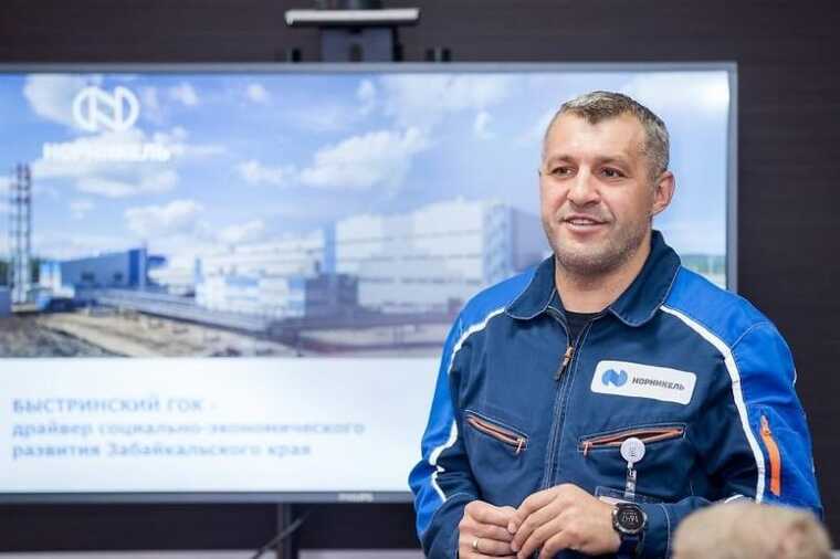 "�����" ������������ � ����������� � �������� ����� ��-�� ����� ������������� ����-����������