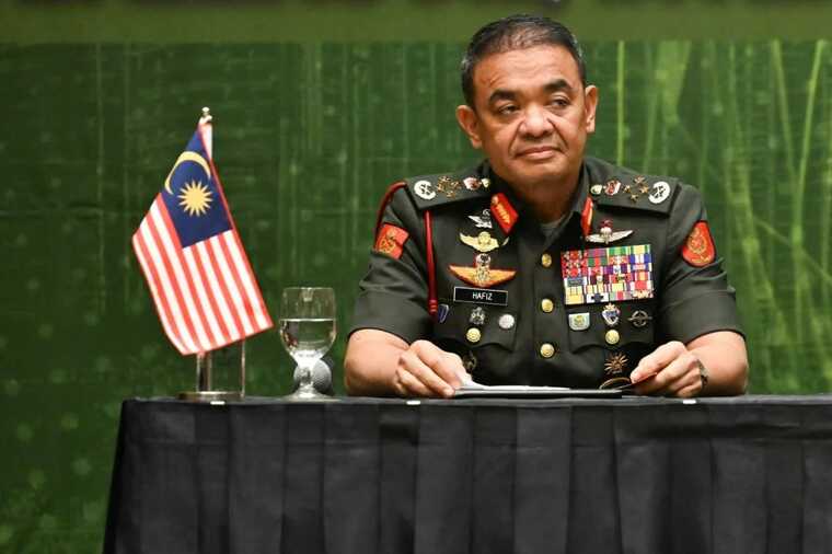 Malaysia Arrests Ex-Army Chief and Spouses in Investigation into Military Purchases
