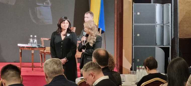 ������ ������� � ���� ��������� �������� �����������, ����������� ������� ���������� ������ ���������� Newsmax