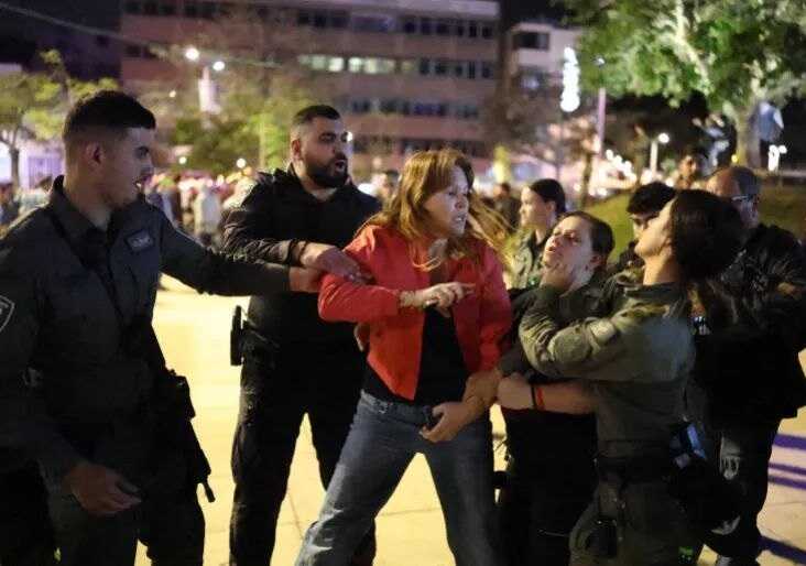 � ����-����� ������� ��������� ������� ������ ����� � ������