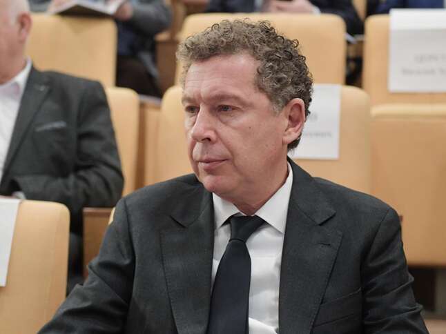 ����� ������ �� "����������"