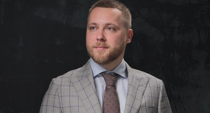 Михаил Романенко