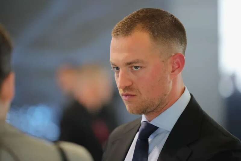 ������ � ������ �����: &laquo;�������&raquo; �� ���� � &laquo;������� �����&raquo;?